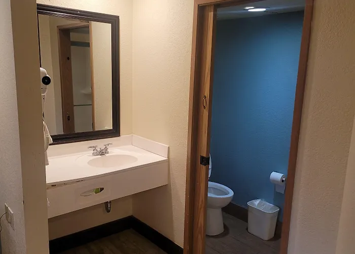 Super 8 By Wyndham Show Hotel Show Low